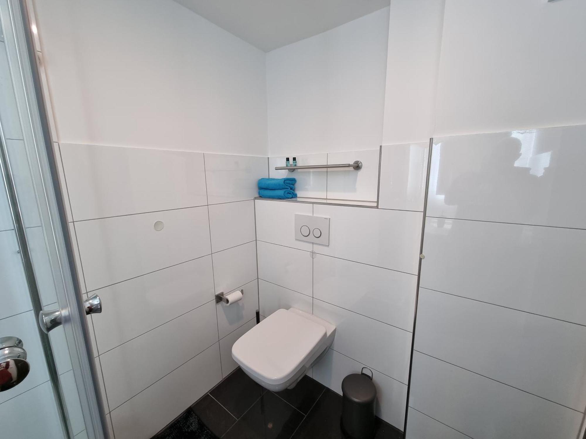 Zwei Schicke Apartments Mit Parkplatz โคโลญ ห้อง รูปภาพ