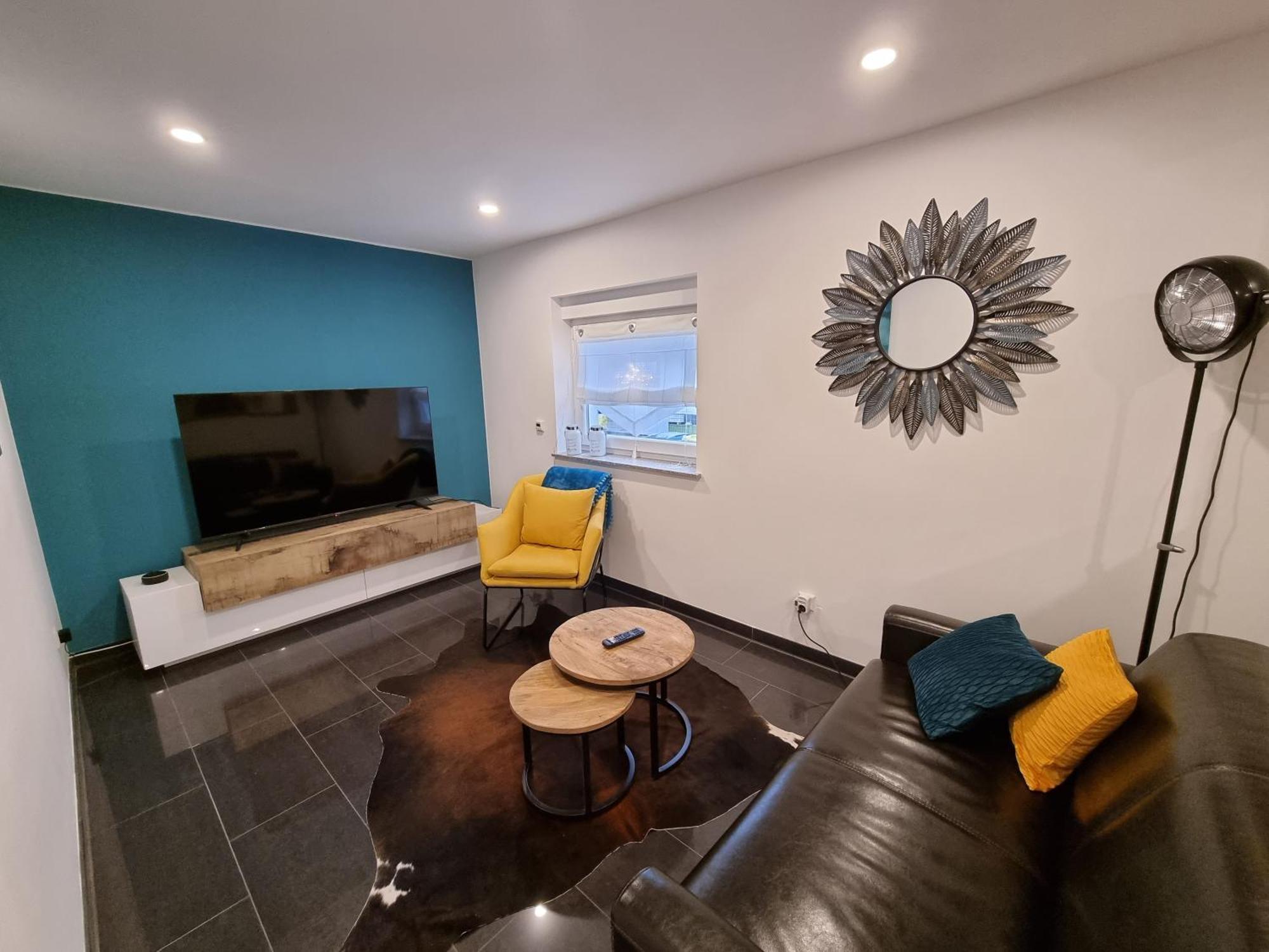 Zwei Schicke Apartments Mit Parkplatz โคโลญ ห้อง รูปภาพ